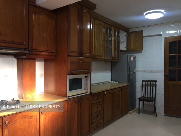 Blk 223 Lorong 8 Toa Payoh (Toa Payoh), HDB 5 Rooms #223685401